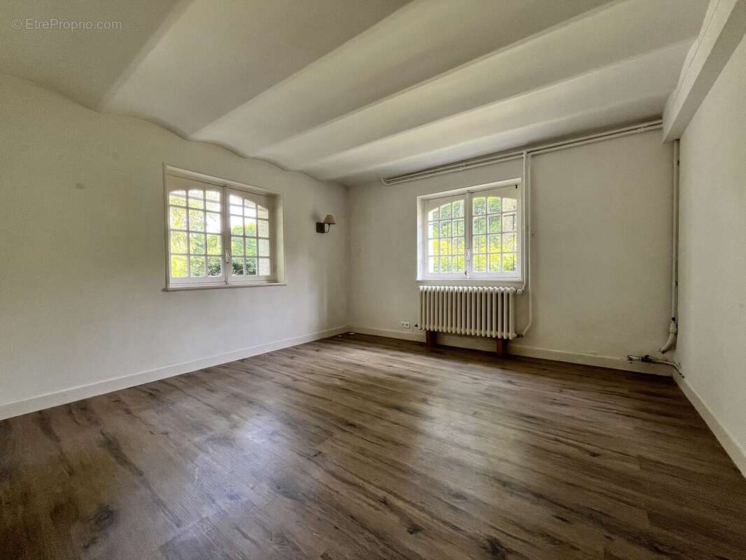 Appartement à LE VESINET