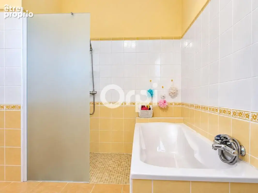 Saint-Christol-lès-Alès – Villa de 247 m² – 6 chambres  Vue Cévennes - photo 20