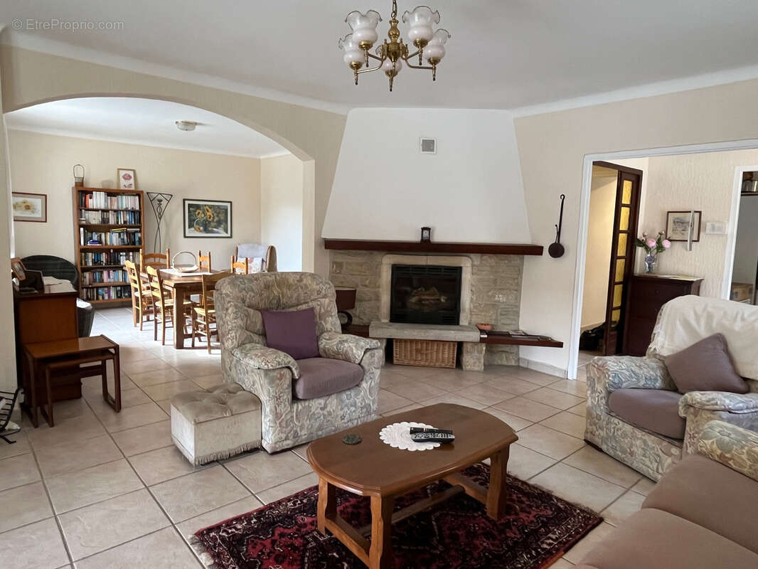 Maison à MALEMORT-DU-COMTAT