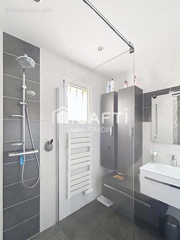 Photo 9 - Maison à SAINT-JULIEN-DE-CONCELLES