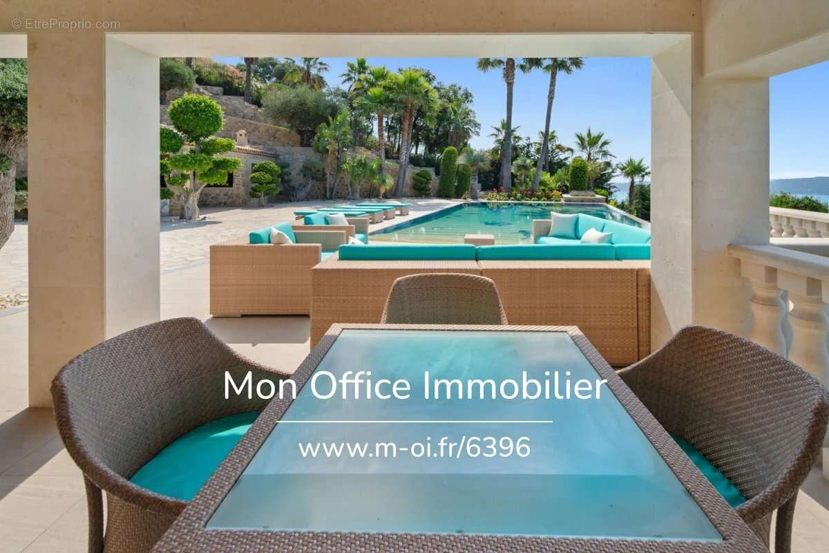 Référence : 6635-pel. - propriété de luxe vue sur saint tropez & vue mer - photo 4