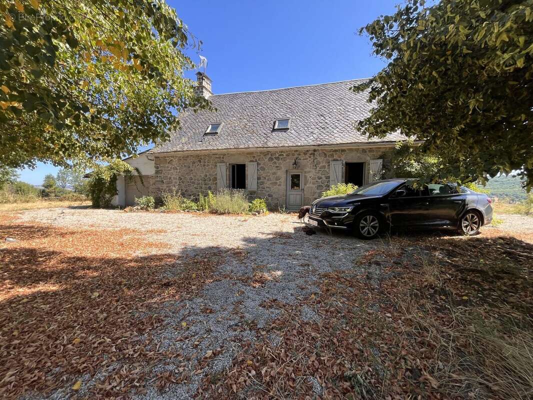 Maison 126 m² à Le Vigean  - photo 4