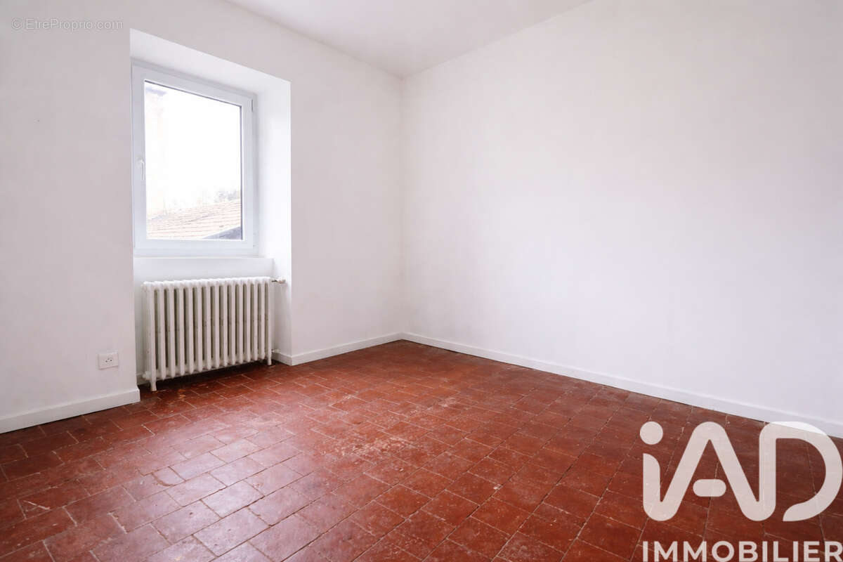 Maison 137 m² à Sceaux-D'anjou  - photo 7