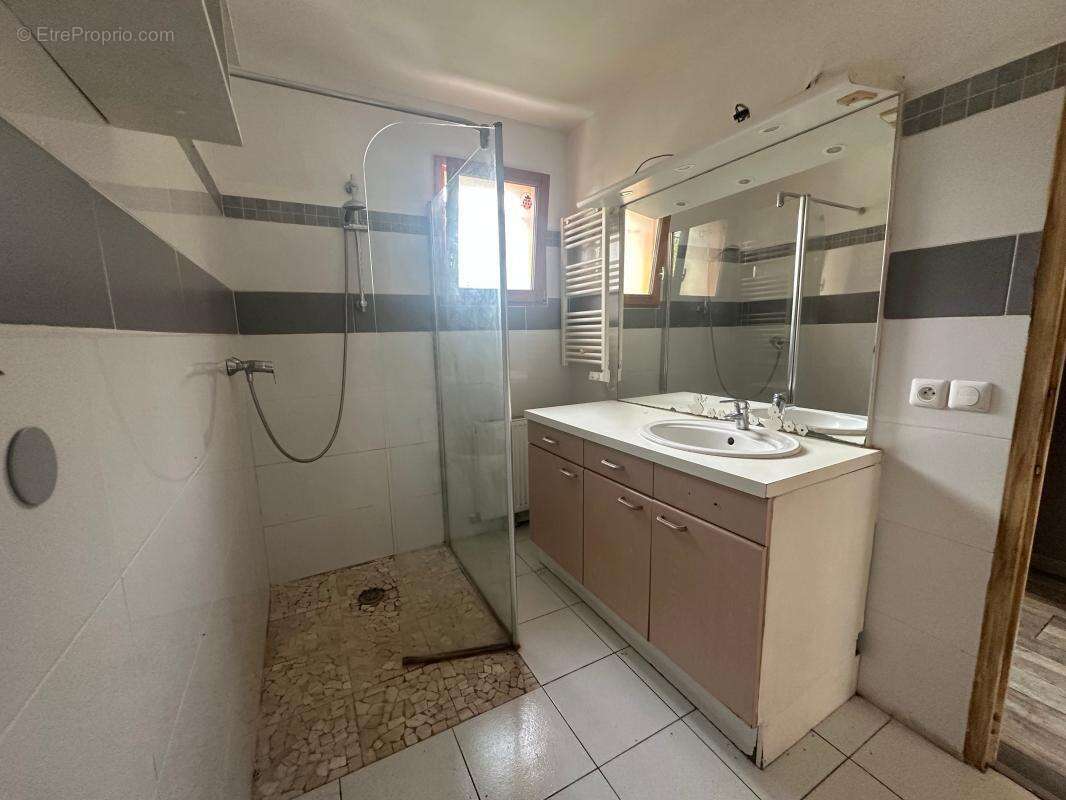 Maison à SAINT-CREPIN-IBOUVILLERS