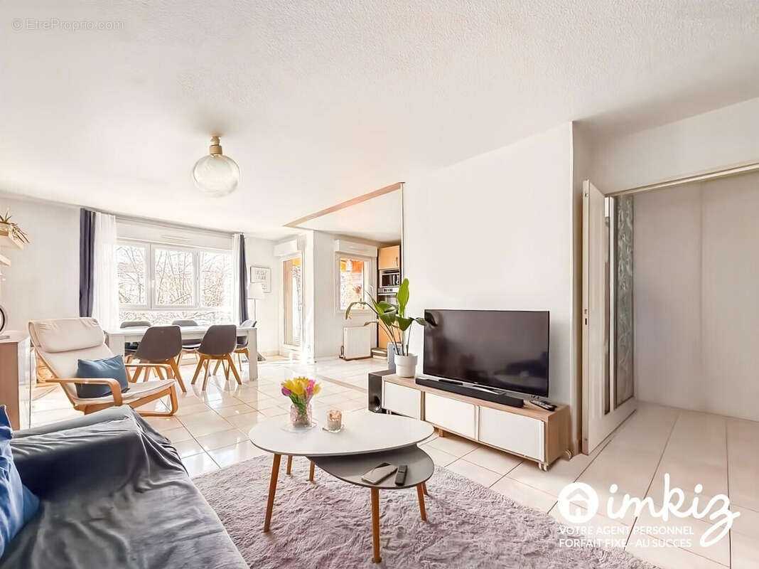 Appartement à SAINT-FONS