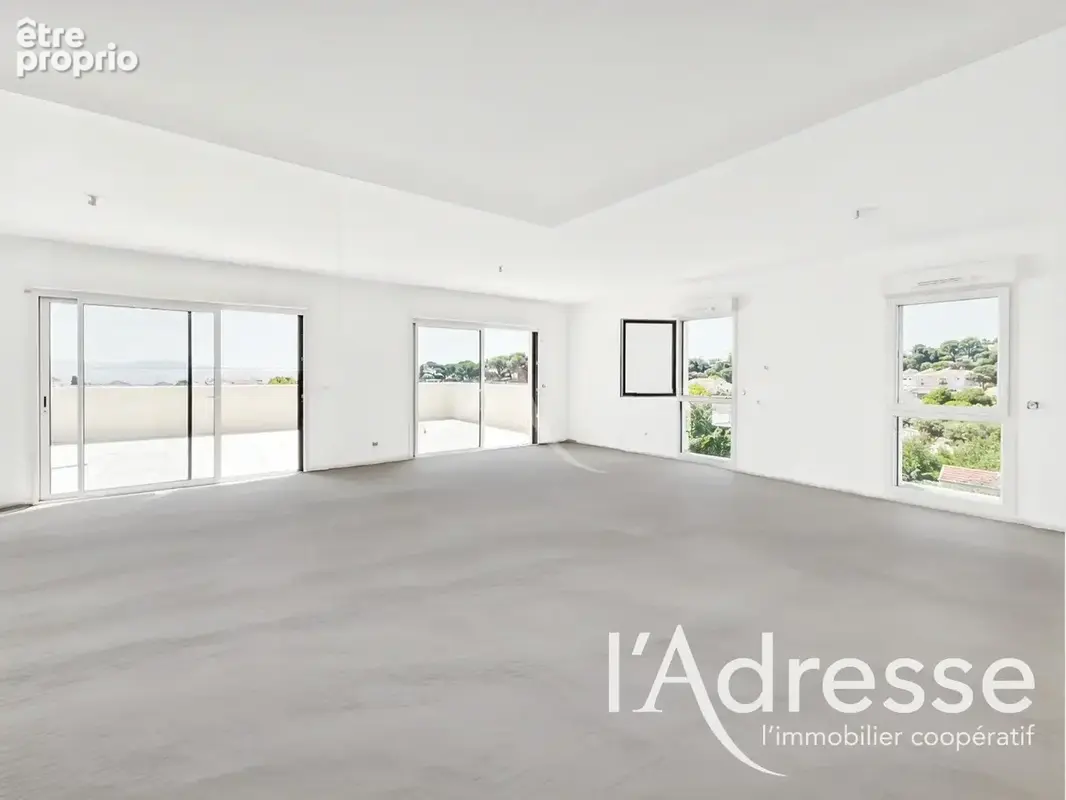 La ciotat dernier étage, 40 m² de terrasse, vue mer & spa privatif - photo 3