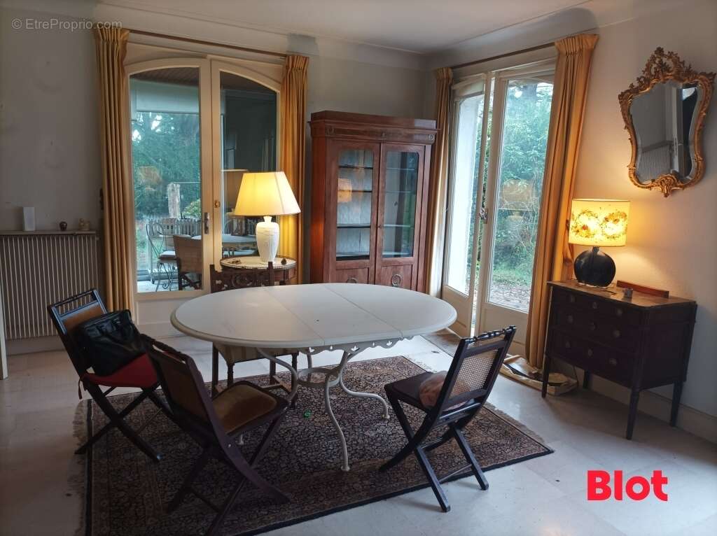 Maison à LECOUSSE