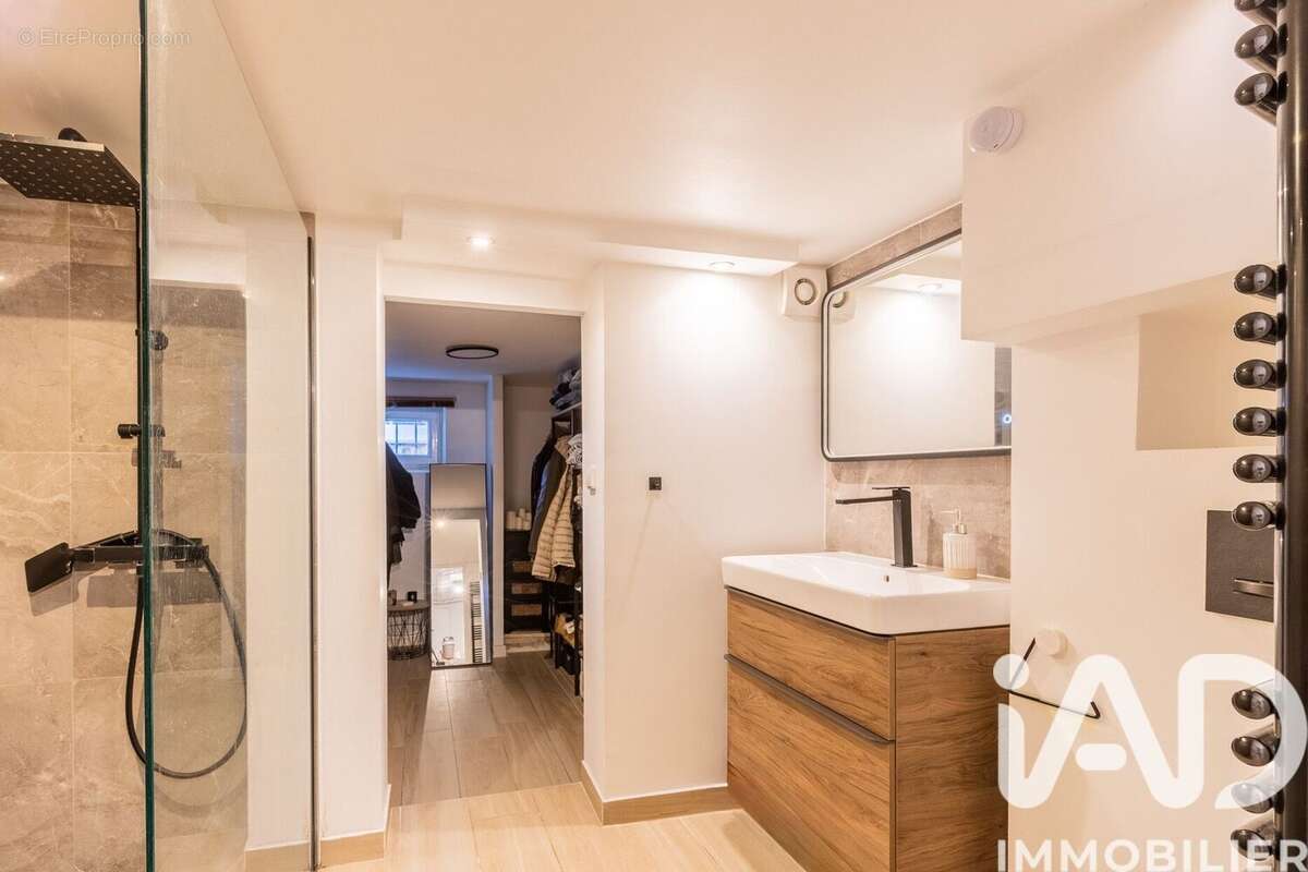 Photo 7 - Maison à VILLENEUVE-LE-ROI