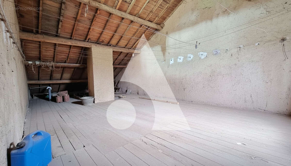 Maison 3 chambres avec un appartement T2 actuellement loué - Liffol le Grand - photo 11