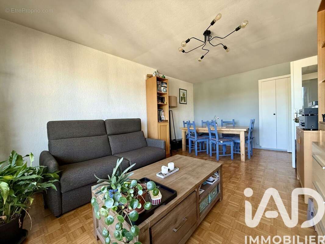 Photo 2 - Appartement à SAINT-MAUR-DES-FOSSES