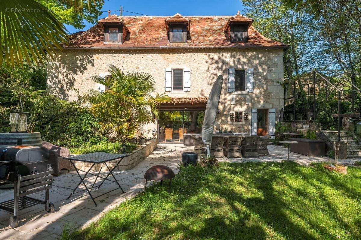 Maison à CAMPSEGRET