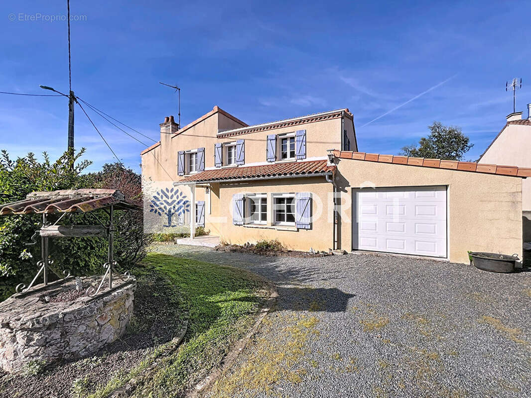 Maison à BRETIGNOLLES