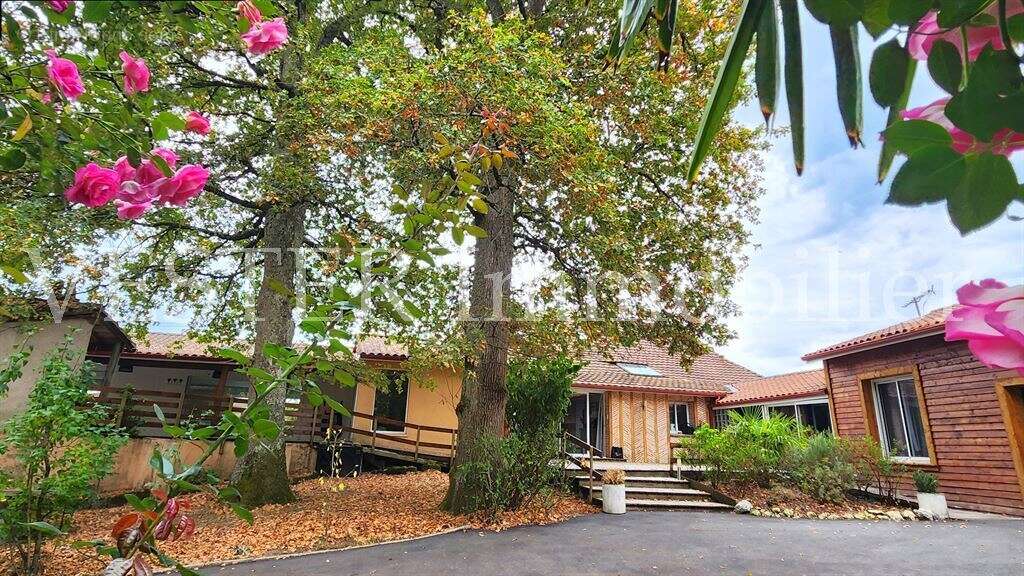 Maison à ECHOURGNAC