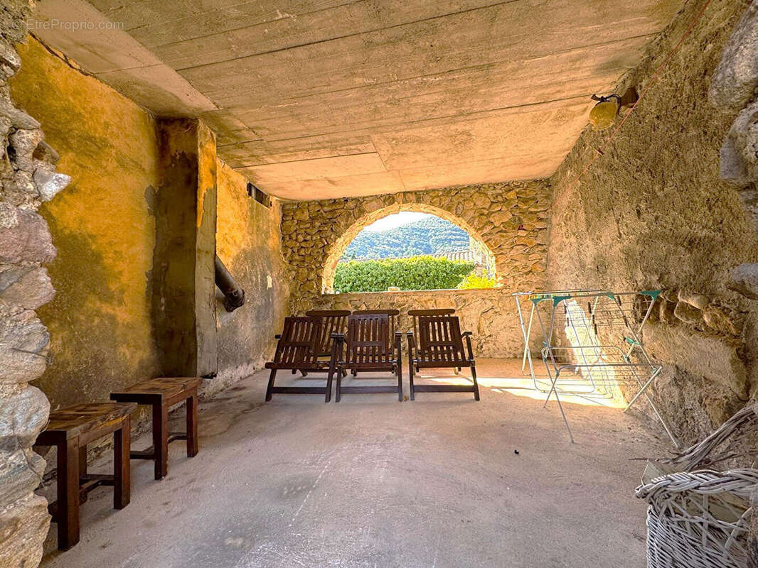 Maison à SAINT-FLORENT-SUR-AUZONNET