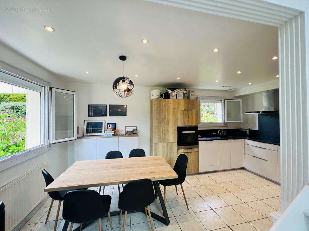 Charmante Maison T4 de 100m2 - Caudan - photo 2