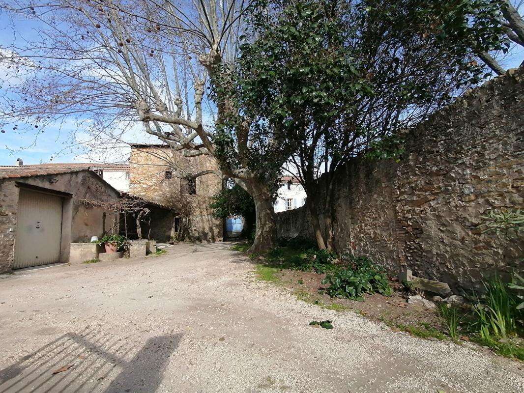 Terrain à LE BEAUSSET