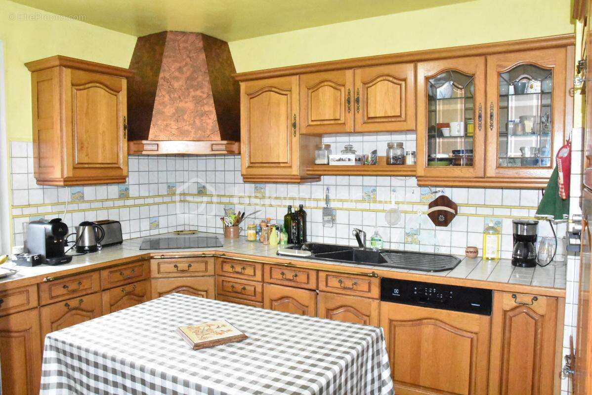 Maison à COURCOURONNES