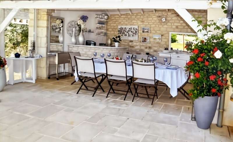 Maison à CHATELLERAULT