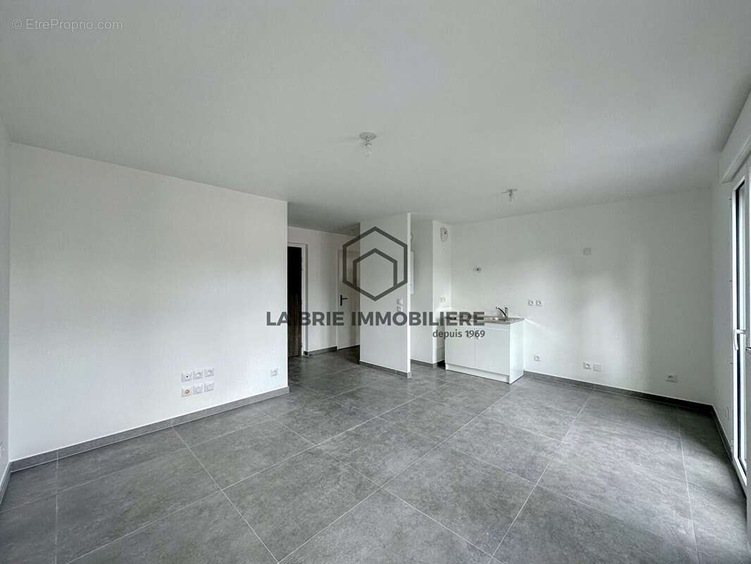 Appartement 43 m² à Villiers-Sur-Marne  - photo 4