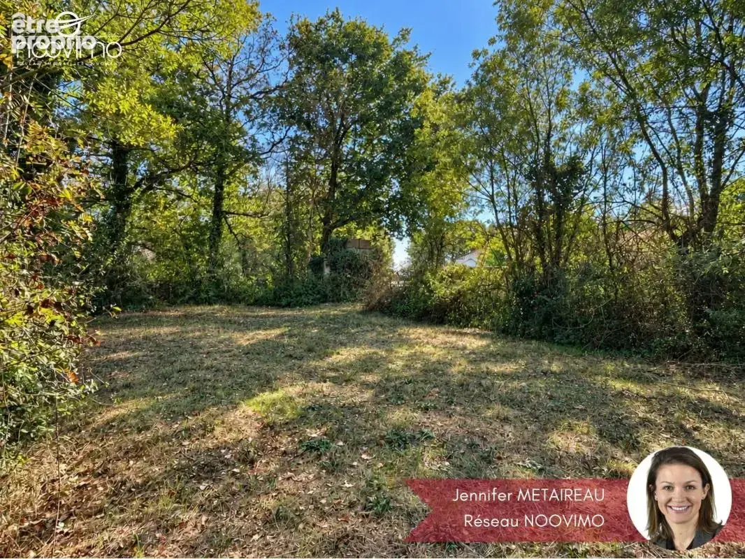 Bel environnement pour ce grand terrain arboré à bâtir - photo 1