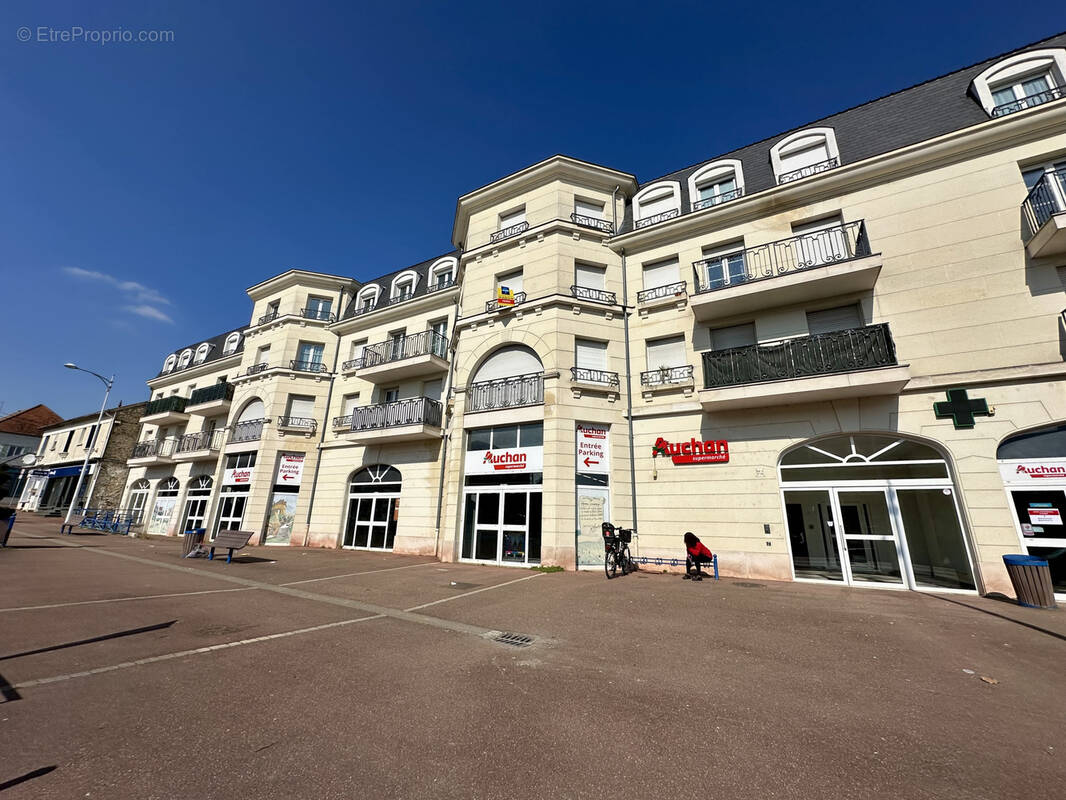 Appartement à SAINT-FARGEAU-PONTHIERRY