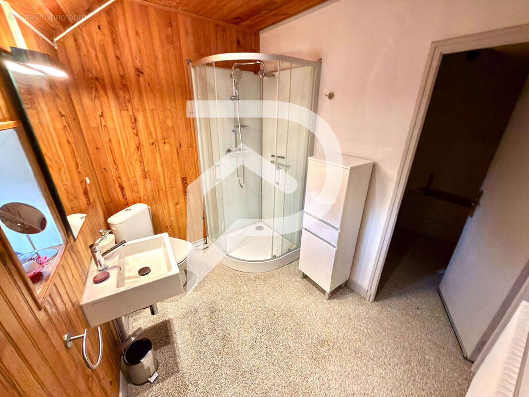 Maison en pierres sans aucun voisin - photo 12