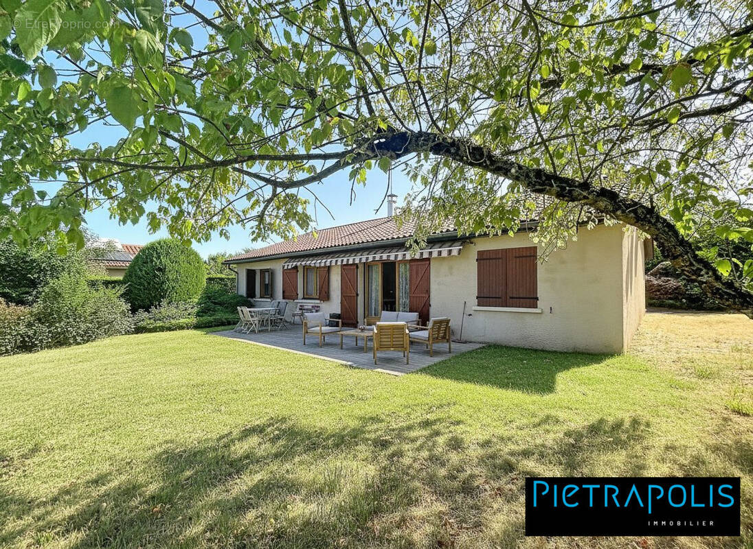 Maison 102 m² à Lozanne  - photo 1