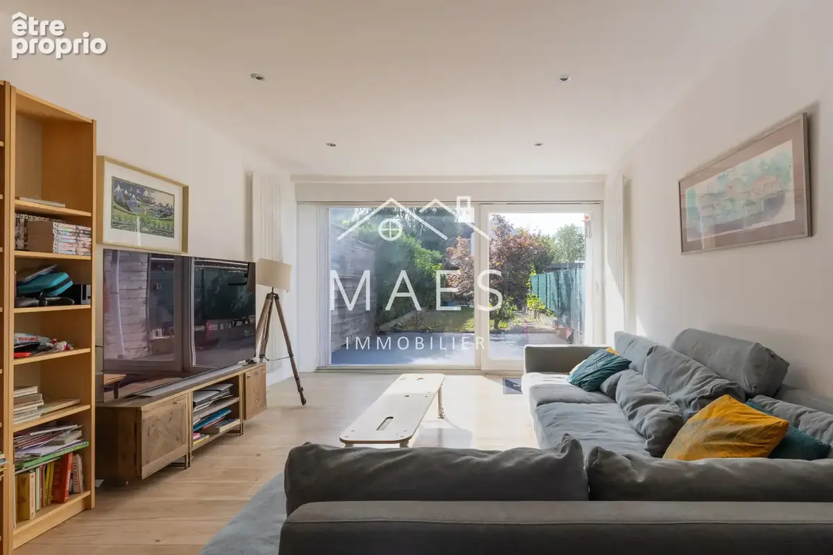 Maison 5 pièces 110 m² · à Wambrechies · 110 m² · 350 000 €