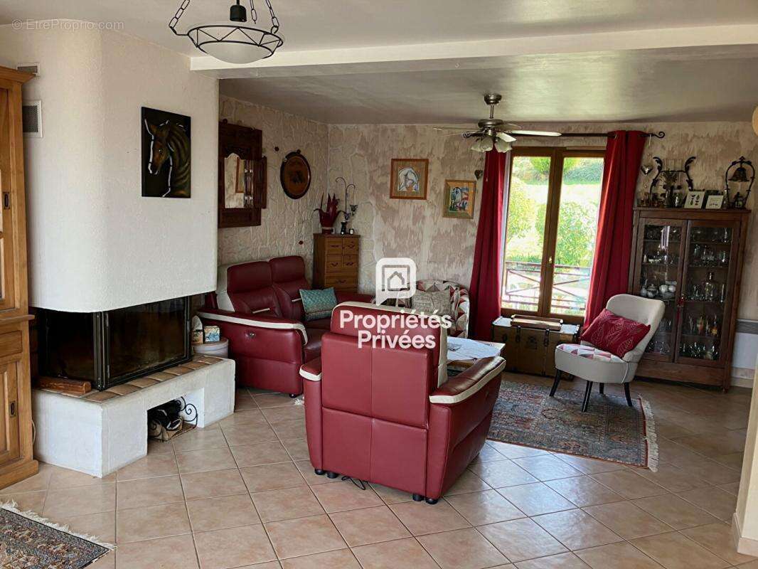 Maison à SEPTEUIL