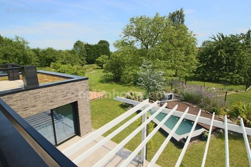Templeuve-en-Pévèle – Maison cubique récente de 175 m² – Semi plain pied – Prestations haut de gamme - photo 20
