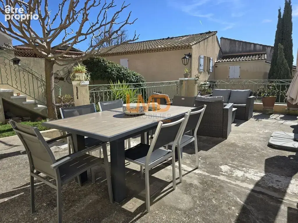 Maison avec appartement indépendant, garage et terrasses, vue Al - photo 2