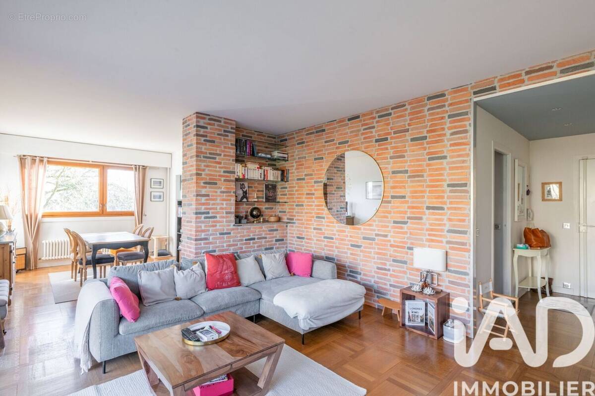 Photo 1 - Appartement à GARCHES