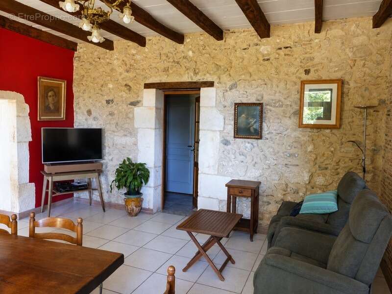 Maison à vendre 7 pièces  (24) - photo 3
