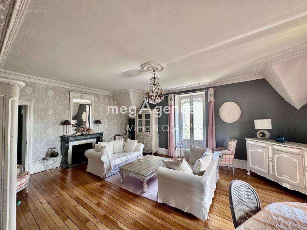 Appartement à SENS