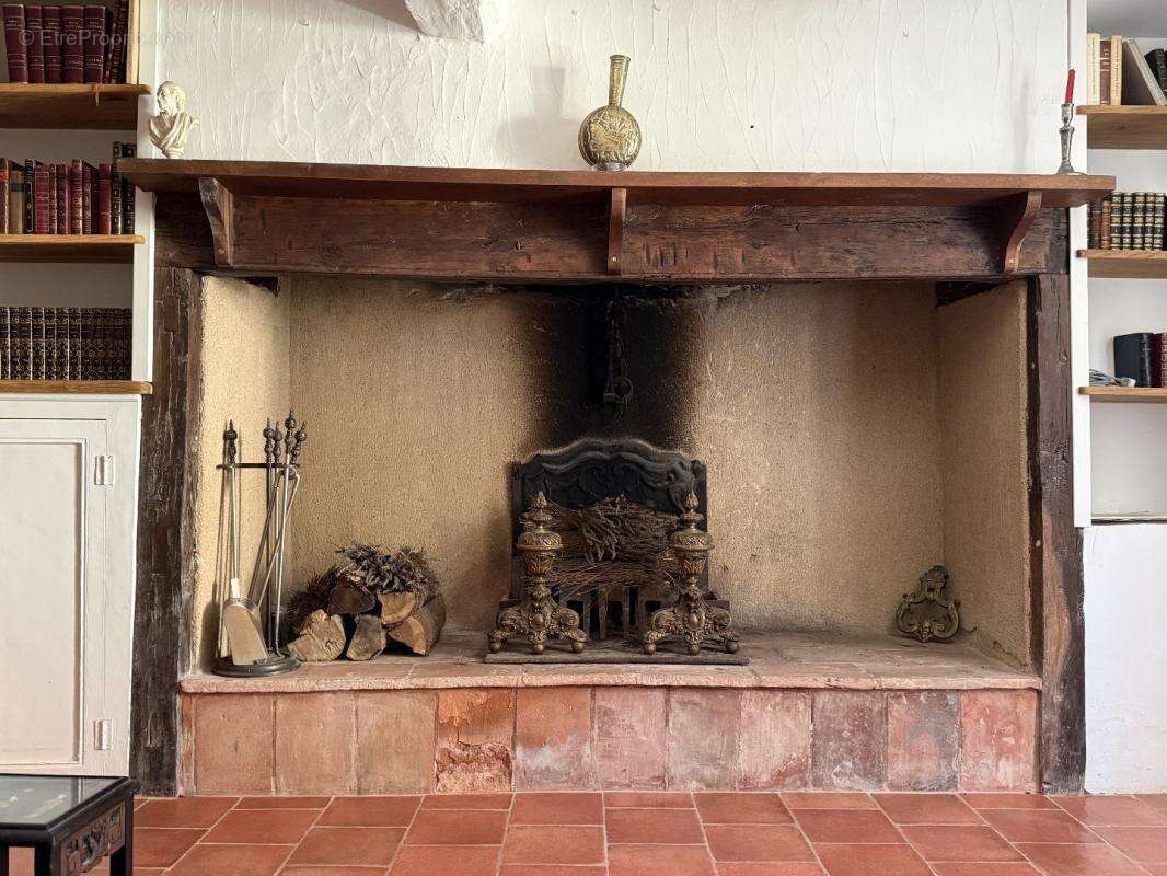 Maison à BAZIAN
