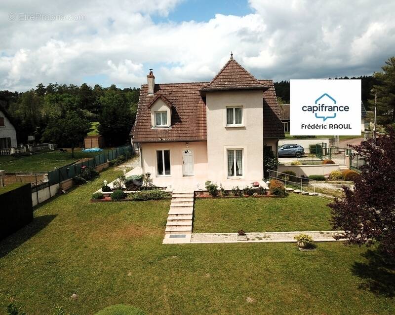 Maison à IS-SUR-TILLE