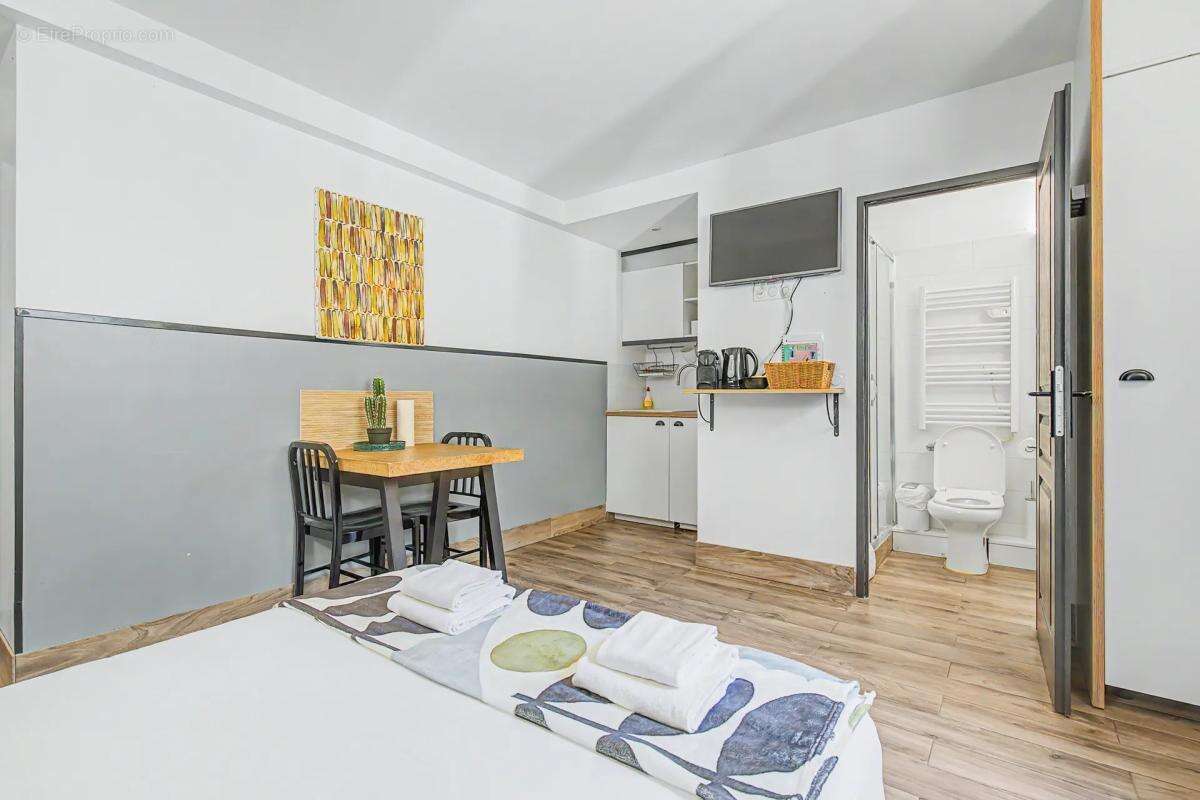 Studio meublé 18 m² à Aix-en-Provence - photo 2