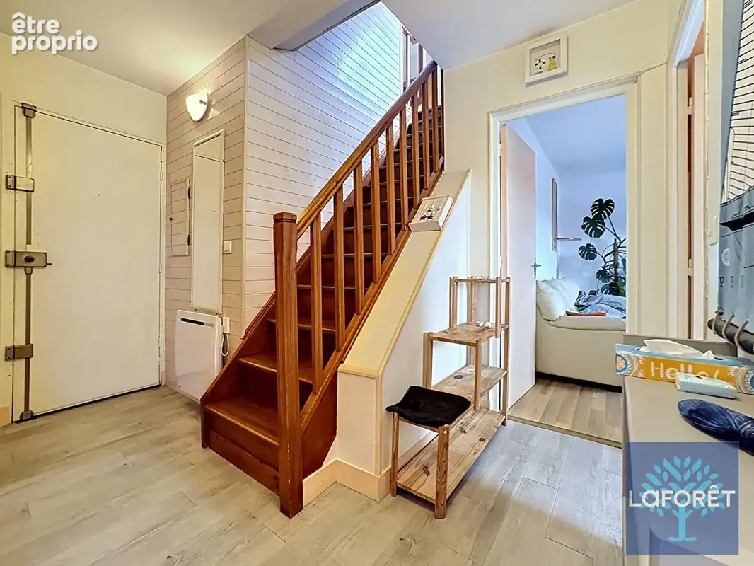 Appartement à NEUILLY-PLAISANCE