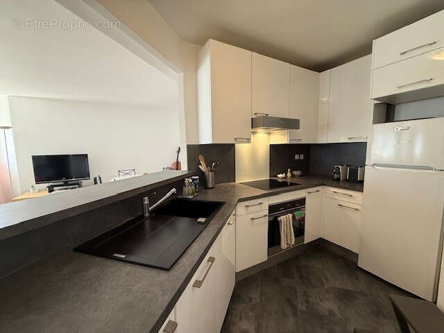 Appartement à LEVALLOIS-PERRET