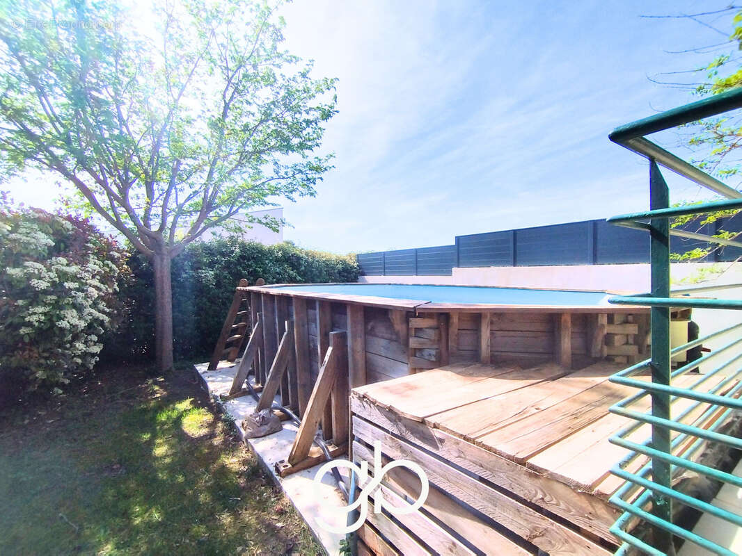 Villa familiale avec piscine   impasse calme    t4     saint-vincent-de-barbeyrargues   proche montpellier - photo 15
