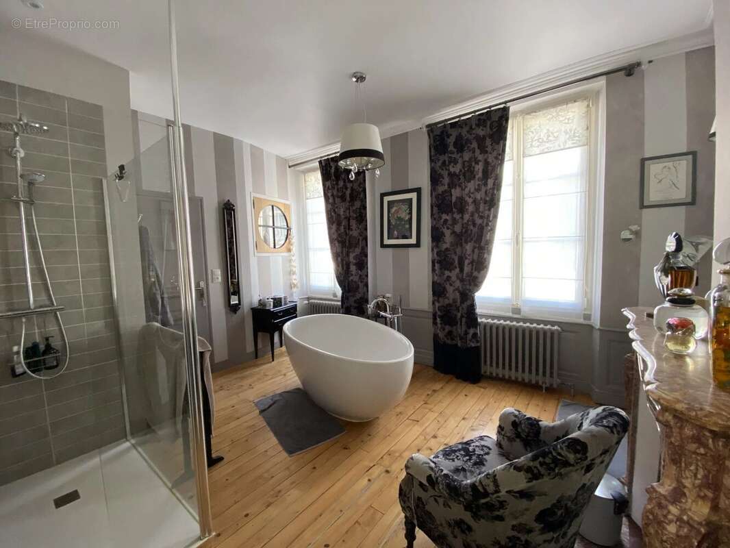 Maison à L&#039;AIGLE