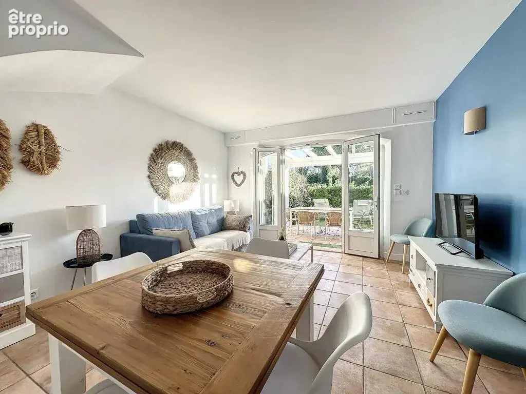 Vente à Terme LIBRE sur 18 ans - Villa (3 appartements DUPLEX + piscine) sur 910m²  à Saint Aygulf 83370 - photo 29