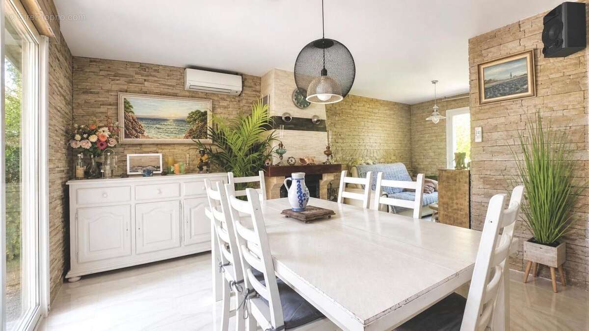 Photo 5 - Maison à VELAUX