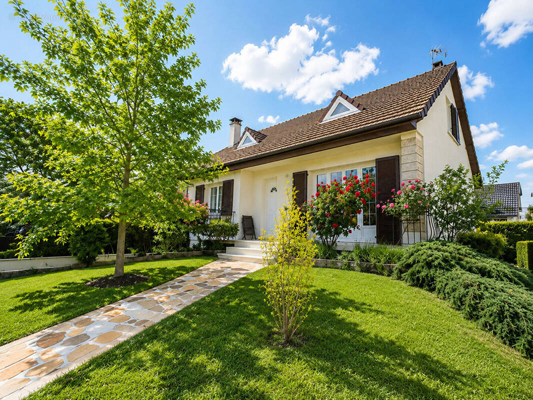 Maison à ORRY-LA-VILLE