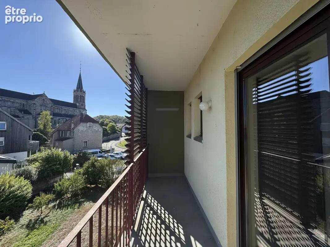 ZILLISHEIM - Centre ville, 4 pièces avec balcons, parking et cave - photo 1