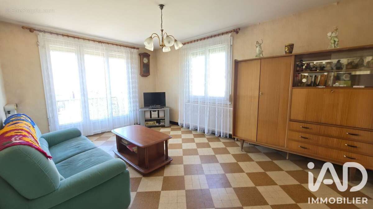 Photo 4 - Maison à ROMANS-SUR-ISERE