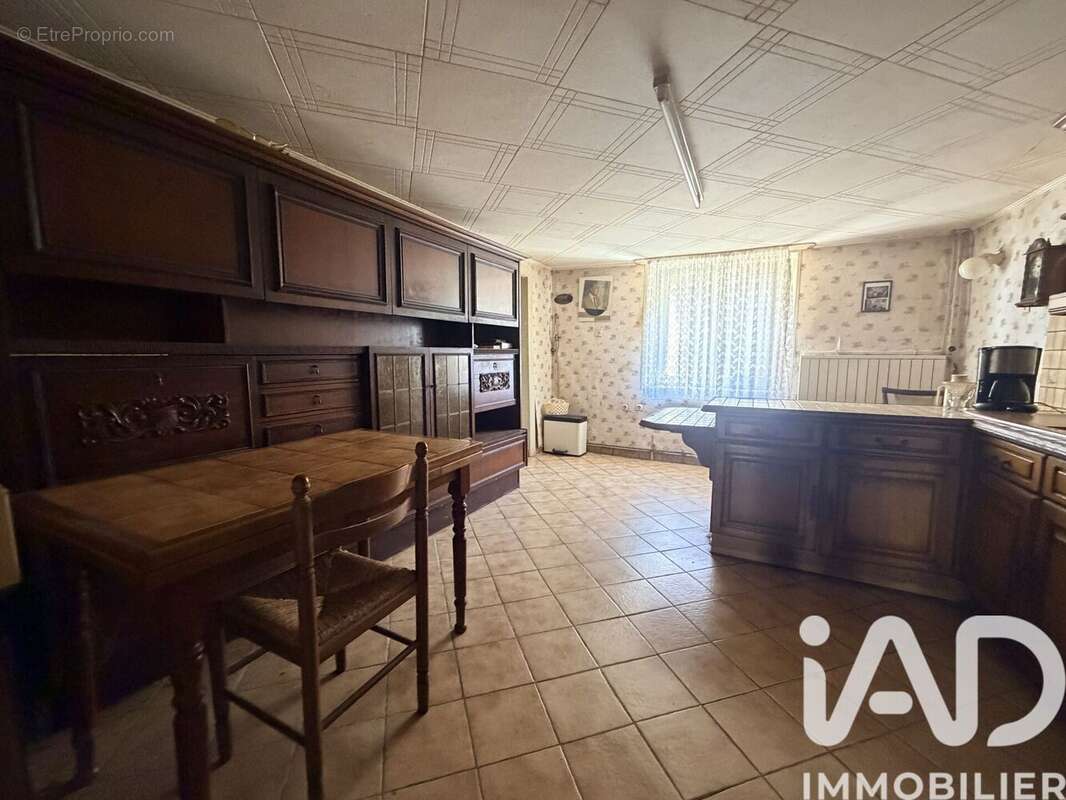 Maison 216 m² à Roupeldange  - photo 5