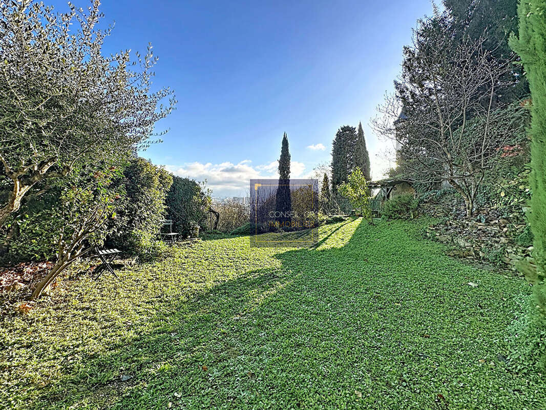 Appartement à LA MULATIERE