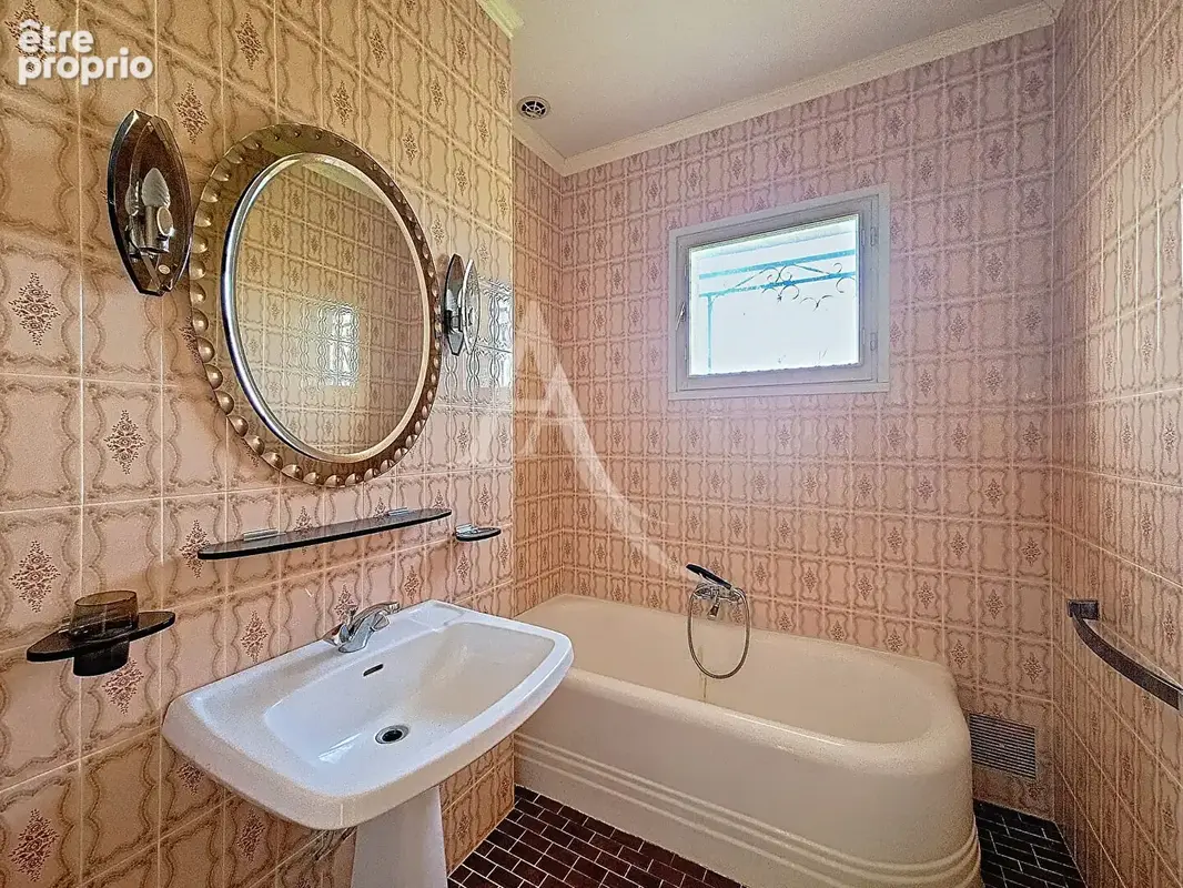 Castelmaurou, villa T5 sur une parcelle de 1800m2 - photo 11