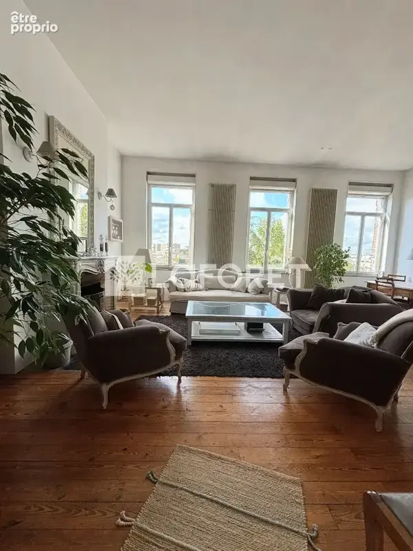 Appartement  6 pièce(s) 183.64 m2 - photo 2